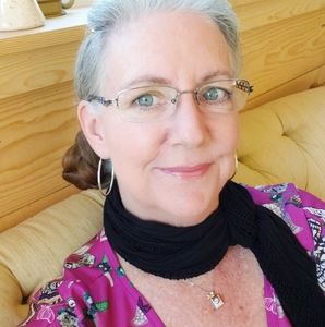 Meet your Posher, Katrina